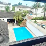 Casa Luxuosa Em Jd. Acapulco - Guaruja