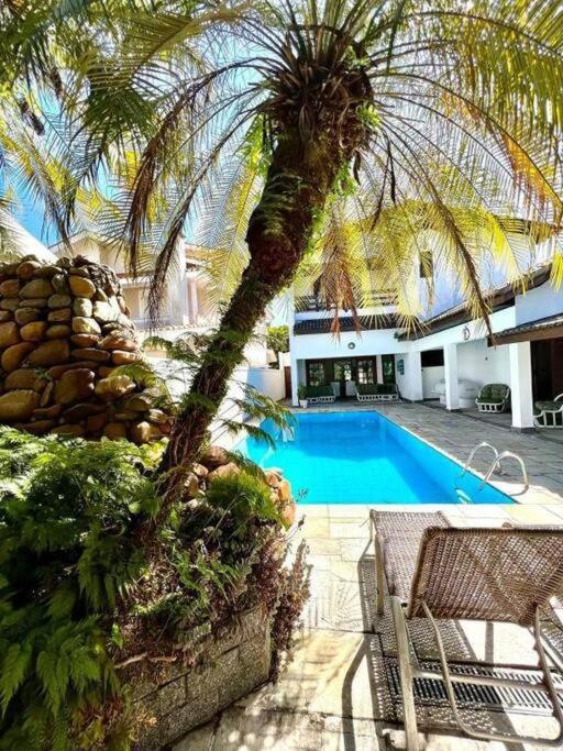 Casa Luxuosa Em Jd. Acapulco - *