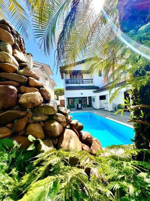Casa Luxuosa Em Jd. Acapulco - Pousada *