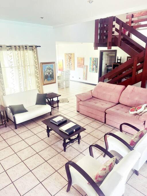 Pousada Casa Luxuosa Em Jd. Acapulco - *